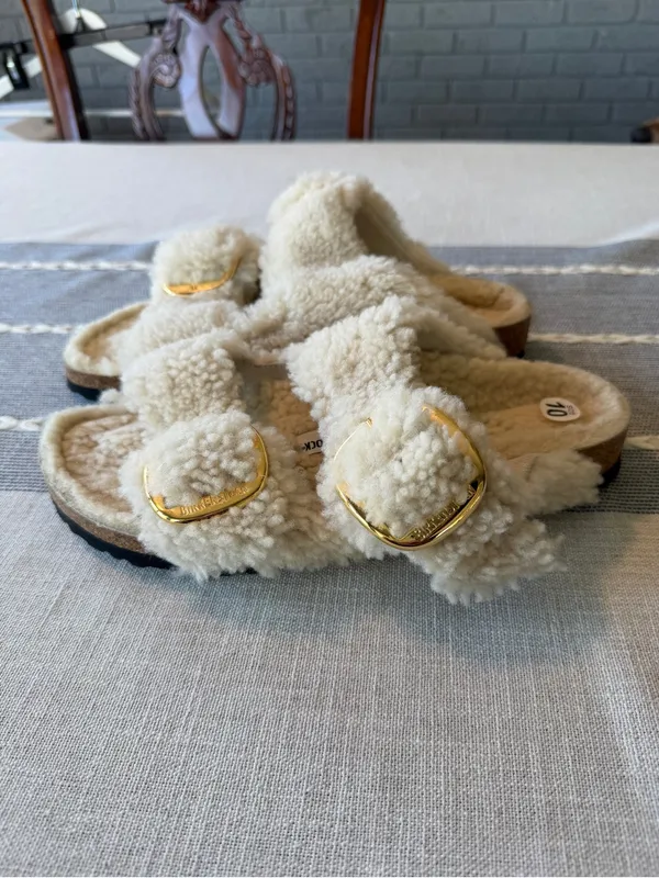 New Birkenstock Arizona Big Buckle Shearling Sandal Teddy Eggshell Size 41 US 10 - Image 6