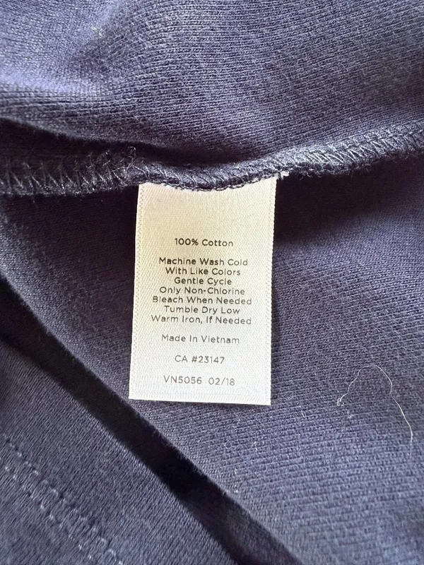 Talbots solid navy blue 3/4 sleeve pullover boat neck stretchy top size medium - Image 7