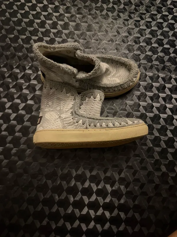 {MOU} Summer Eskimo Silver Gray Shearling-Trim Crochet Stitched Winter Boot - Image 2