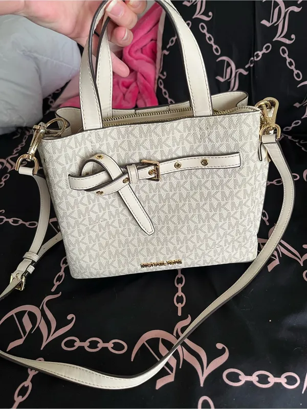 Michael Kors White Logo Purse - Image 7