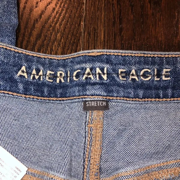 American Eagle MOM jeans size 12 xshort - Image 3