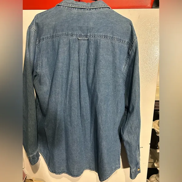 Bobbie Brooks Top Womens Blue Wash Button Up Long Sleeve Size Large. Christmas - Image 2
