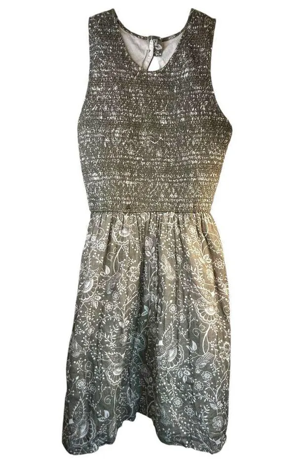 Abercrombie and Fitch Smocked Cotton Floral Dress - Size M - Image 2