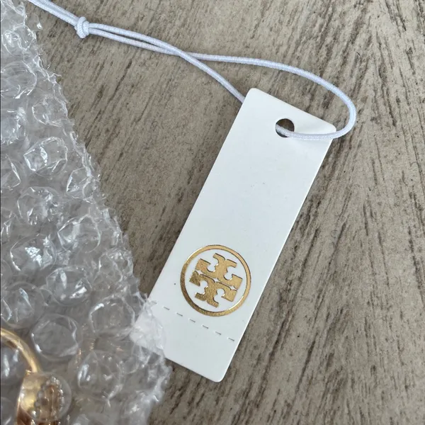Tory Burch Miller Pave’ Delicate Ring Size 7.5 NEW! - Image 6