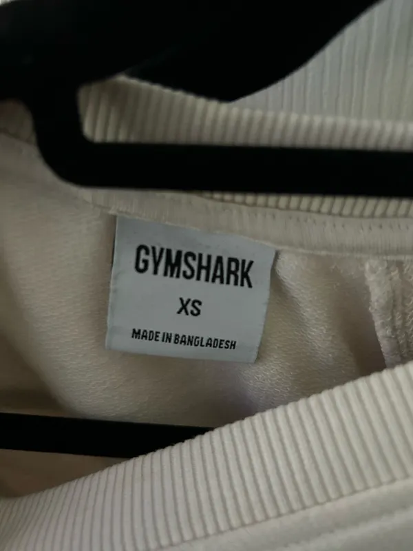 Gymshark Long Sleeve Crop Top - Image 2