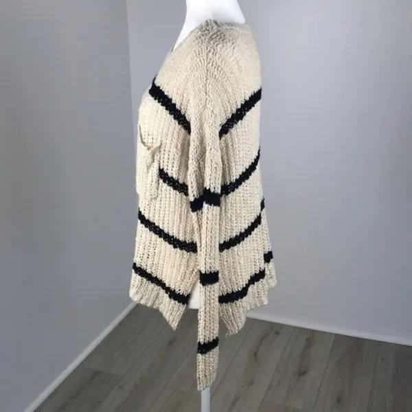 Charlotte Russe Striped Pullover Sweater Size M - Image 3