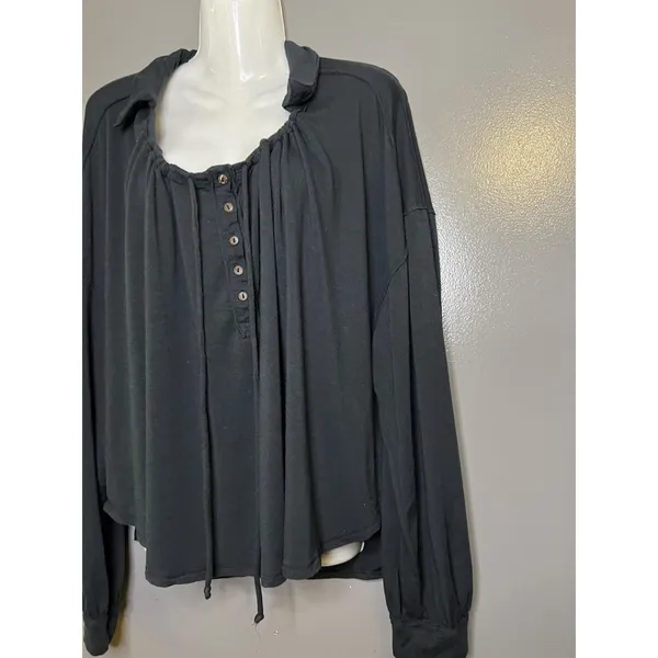 We The Free Blouse Womens Medium Black Henley Button Long Sleeve Jersey Top Boho - Image 5
