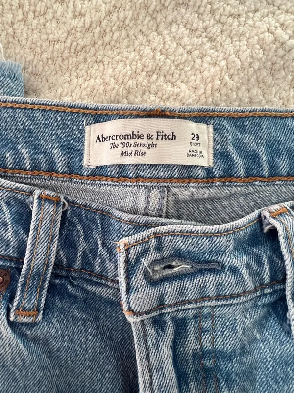 Abercrombie Jeans Mid-Rise - Image 3