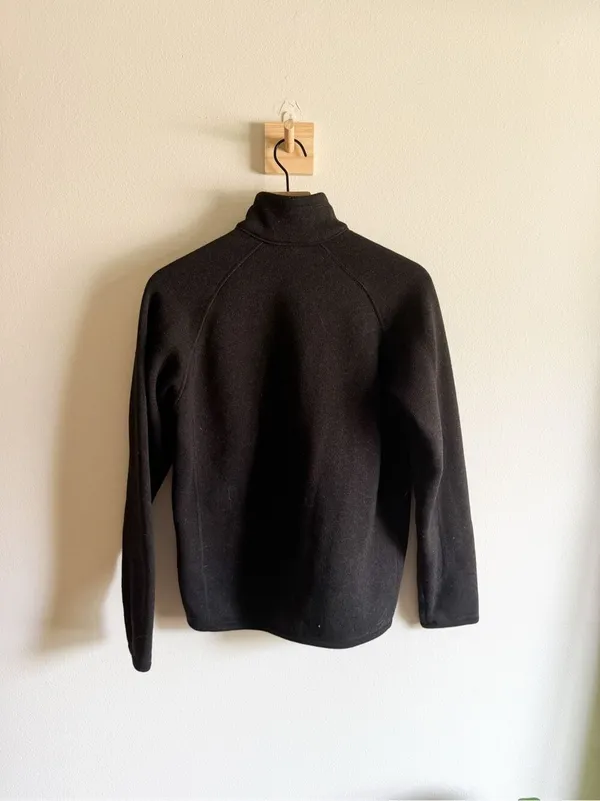 Patagonia Quarter Zip Sweatshirt Size XS - Image 4