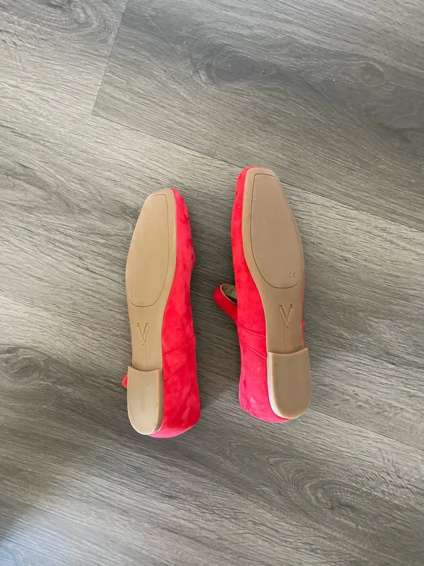 Vionic Alameda Mary Jane Flats Red - Image 9
