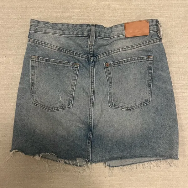 H&M Distressed Denim Skirt - Image 3