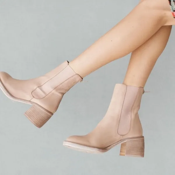 Free People Natural Leather Essential Chelsea Boot Size 9 Gently Used Boho Fall - Image 4
