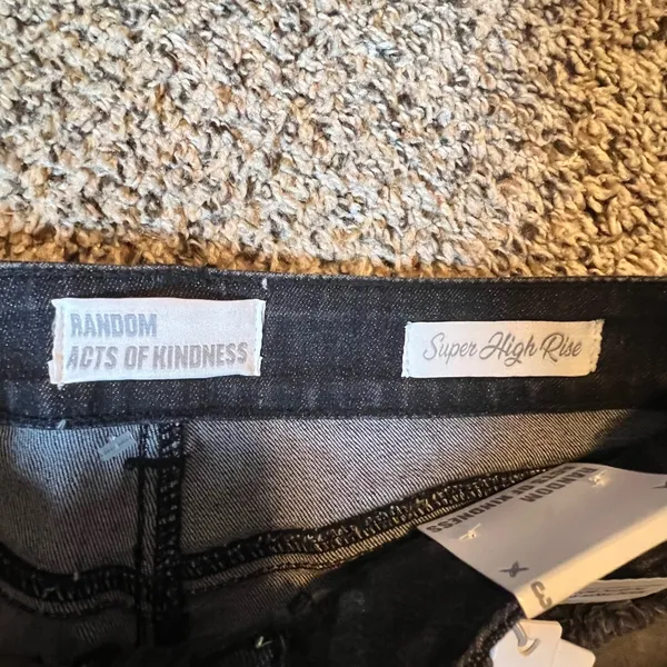 Random Acts of Kindness Women Super High Rise Camo Skinny Jean‎ Sz 3 NWT J22457A - Image 3