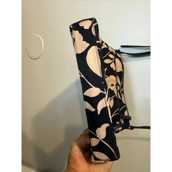 Kate Spade Jae Garden Vine‎ Nylon Crossbody Purse Bag Navy Floral T - Image 5