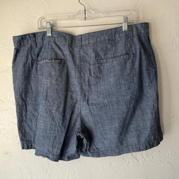 A New Day Women’s Size‎ 18 Blue Chambray Shorts 100% Cotton Lightweight Summer - Image 3