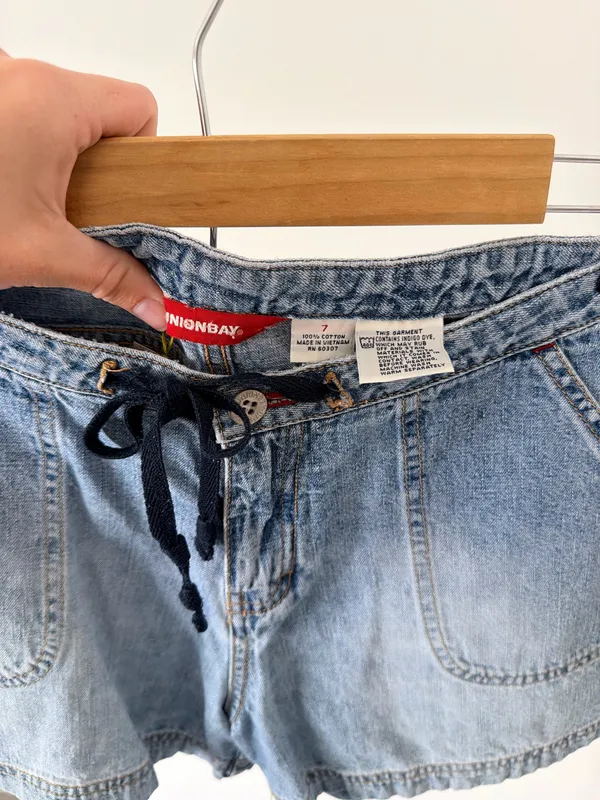 Union Bay Y2k Light Wash Drawstring Denim Shorts - Image 5
