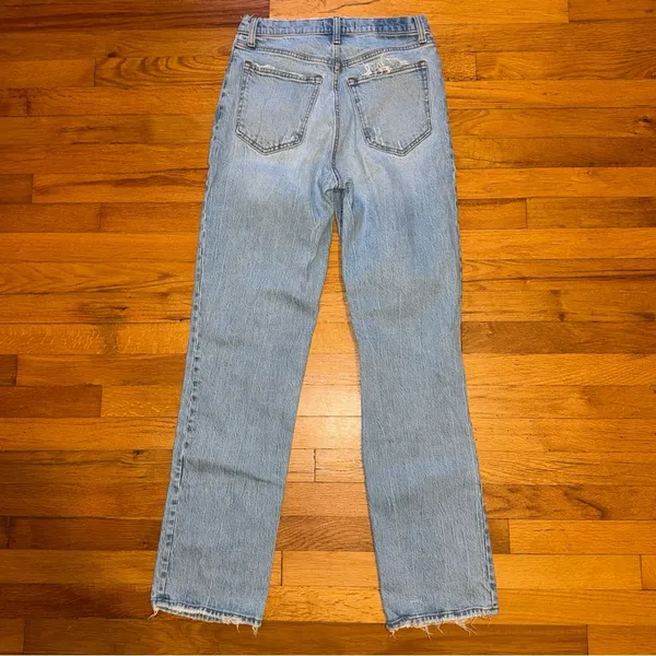 ABERCROMBIE &‎ FIRCH 90S STRAIGHT ULTRA HIGH RISE DISTRESSED DENIM JEANS size 28 - Image 3