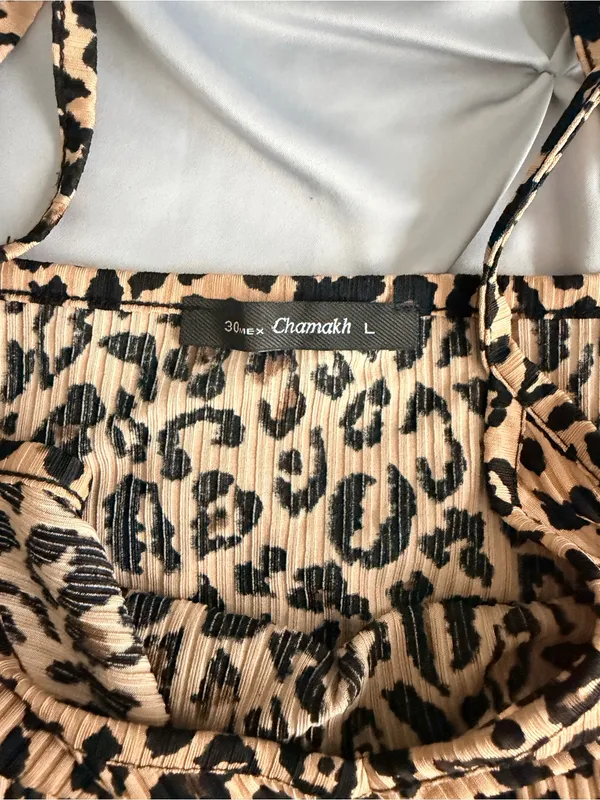 Leopard Print Ruffle - Image 2