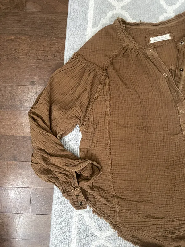 We The Free forest green oversized soft linen long sleeve Henley flowy top - Image 3