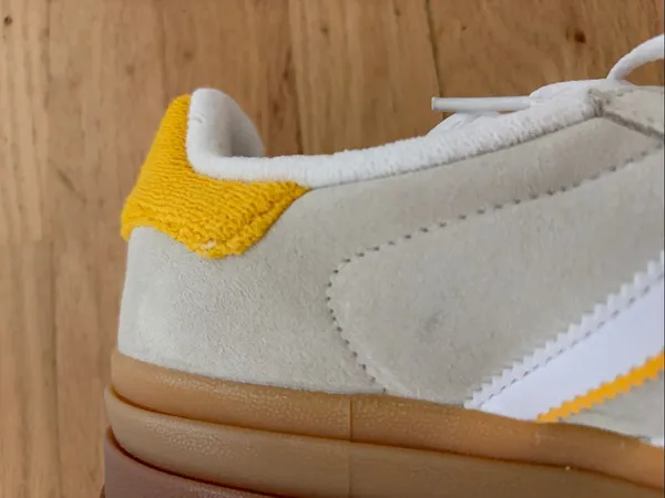 Adidas Gazelle Bold size 10.5 taupe white yellow gold - Image 5