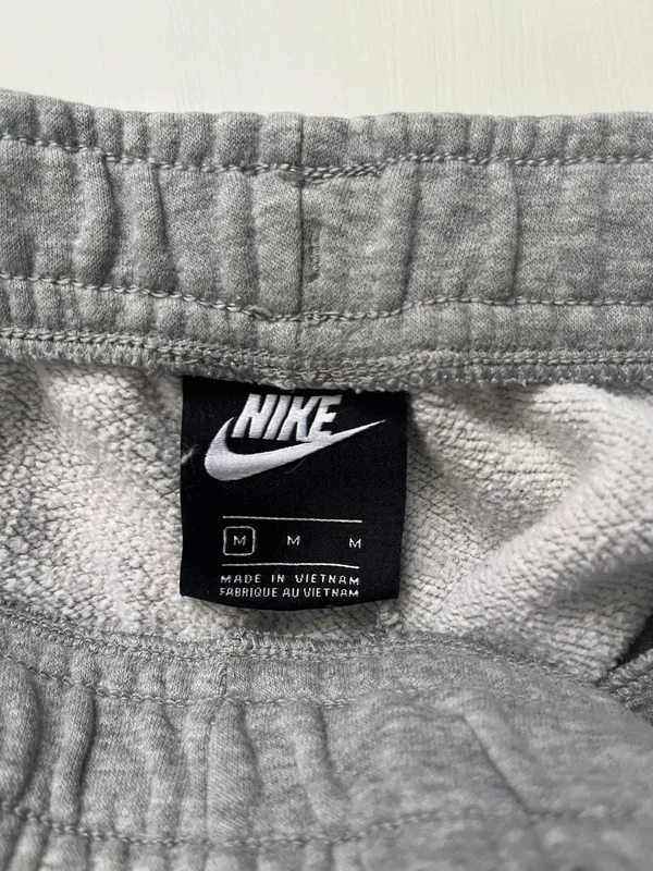 nike sweatpants  - Image 3