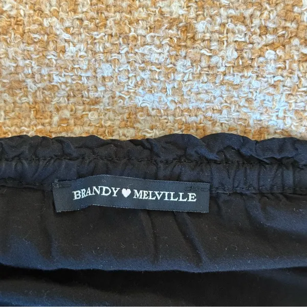 Brandy Melville Maura Black Off The Shoulder Crop Top Peasant Cottage Festival‎ - Image 3