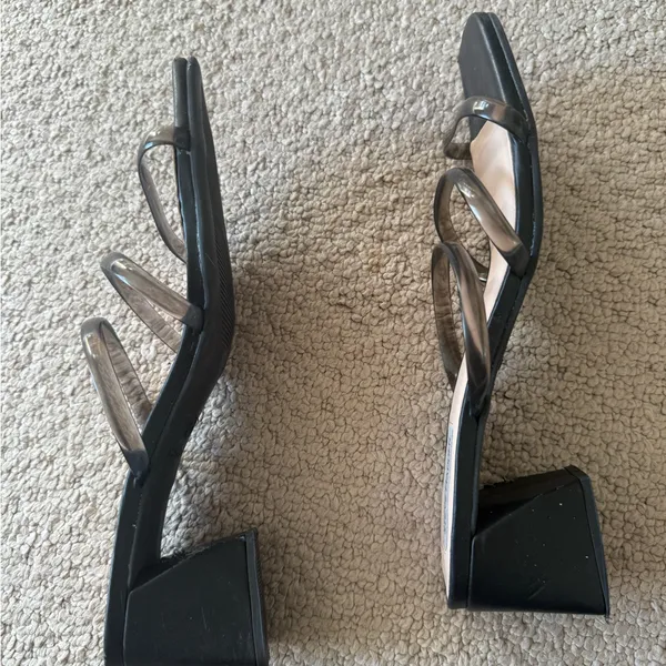 Steve Madden sandals - Image 3