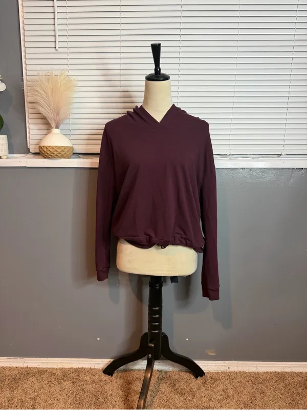 New York & Company Deep Plum Open-Back Hooded Long Sleeve Top - Image 3