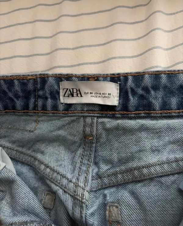 ZARA Jeans High-Rise - Image 3