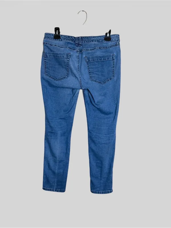 Free People Blue Skinny Jeans with Zip Pocket Detail - Image 5