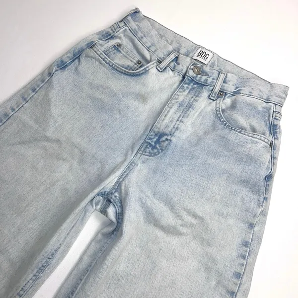 BDG Urban Outfitters High Rise Baggy Jeans Light Wash Wide Leg Denim Size 28 - Image 3