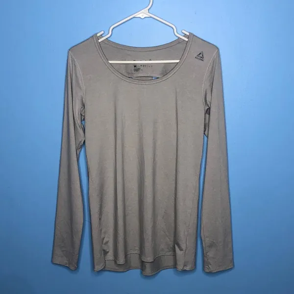 Reebok (M) Gray Long Sleeve Back Cut Out Detail Athletic Exercise Top Tee Shirt - Image 9