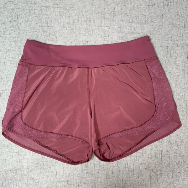 Lululemon Over & Above High Rise Train Short in Misty Merlot Size 12 - Image 4