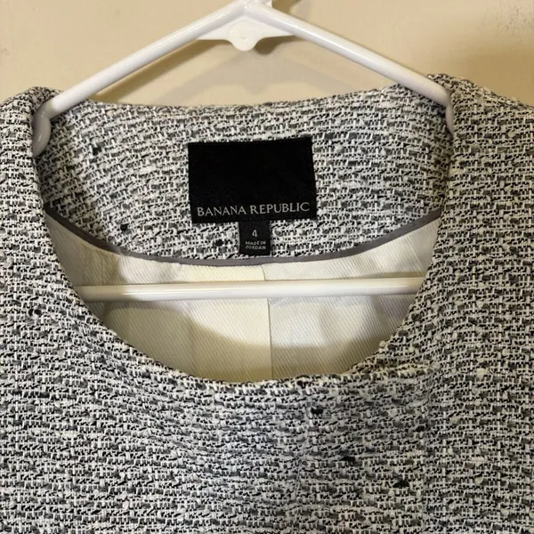 Banana‎ Republic Tweed Jacket Fringed Gray White Luxury Cocktail Office Womens 4 - Image 4