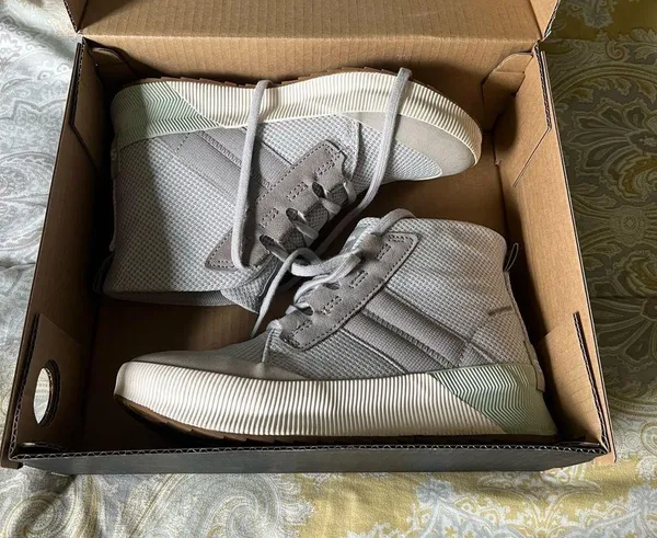 Women's Grey High-Top Sneakers - Image 2