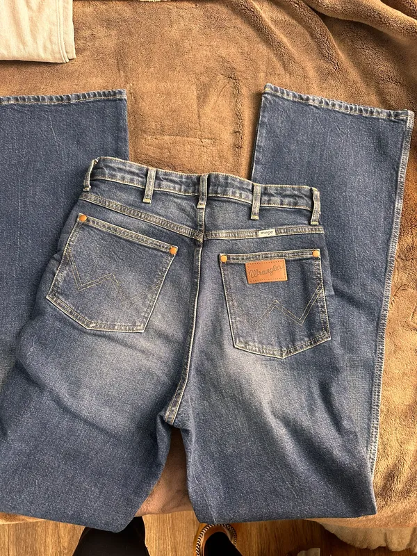 Wrangler Flare Jeans - Image 5