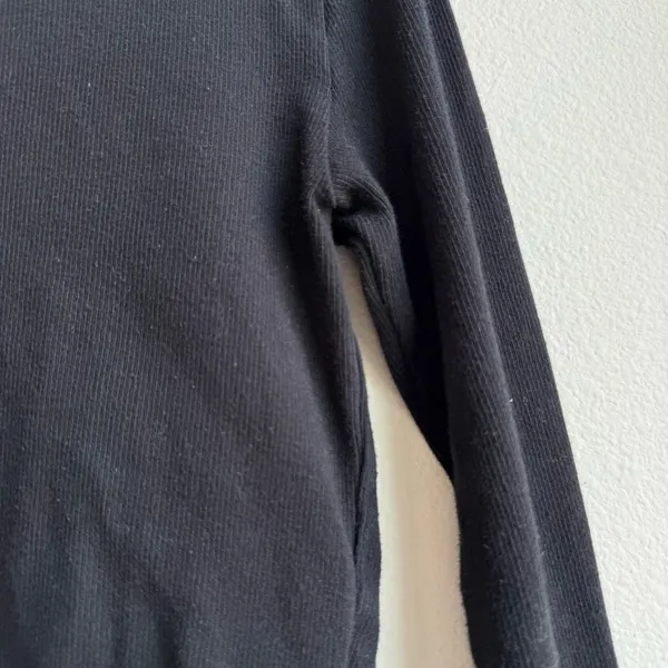 Aritzia Home Stretch Rib Crew Waist Longsleeve Stretch Rib longsleeve Size Small - Image 5