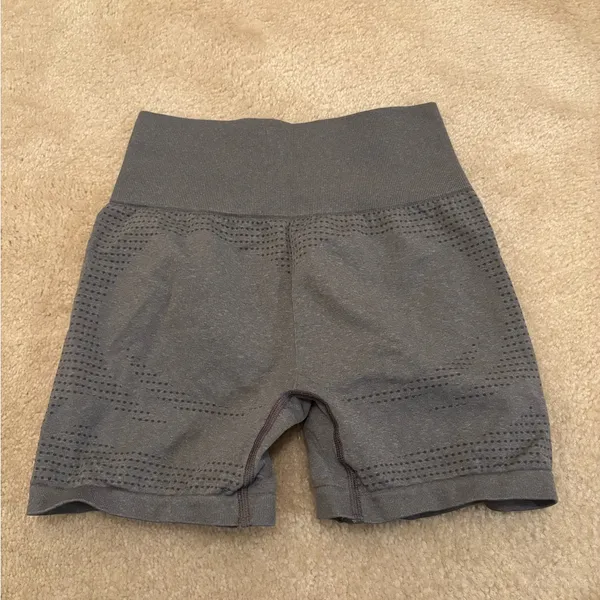 Gymshark Vital Seamless Shorts - Image 3