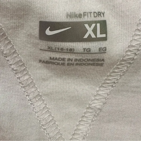 NIKE FIT DRY Top size XL - Image 5