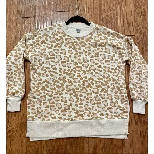 Aerie leopard oversized cozy sweater size xs - Image 8