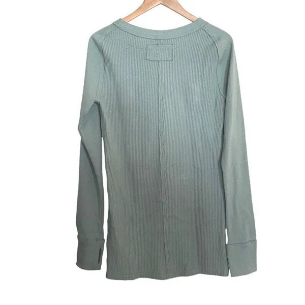 We The Free Thermal Crewneck Thumbhole Top Shirt Jersey Sage Green Size Medium N - Image 3