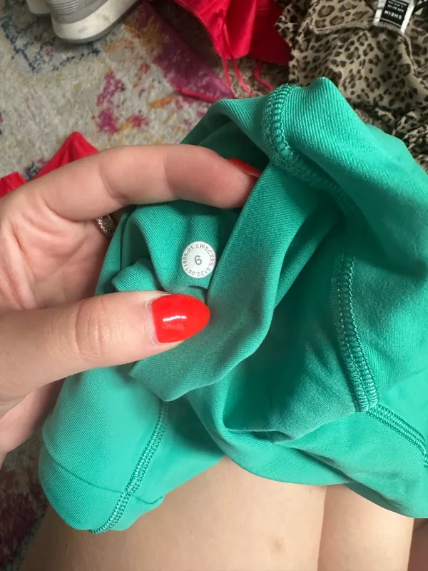 Lululemon Wunder Under Leggings High-Rise 28" in Maldives Green - Image 4