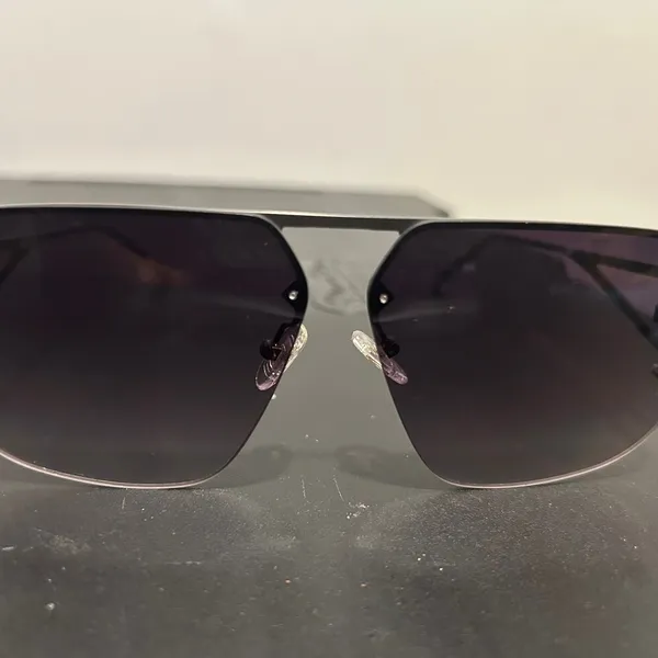 Sojos Black Aviator-Inspired Rimless Sunglasses - Image 8