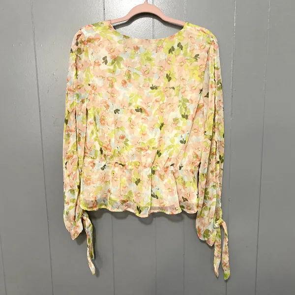 Lulus Spring Vibes White Floral Print Cutout Long Sleeve Peplum Top XL - Image 8