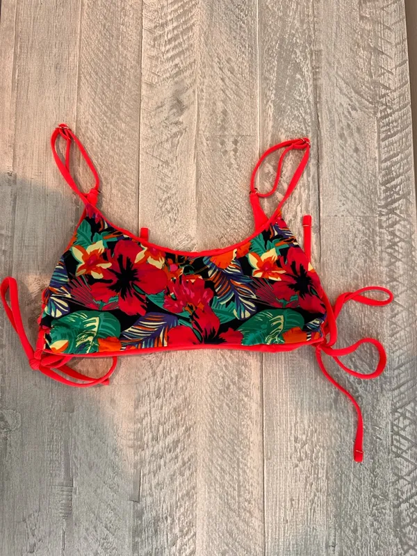 MAAJI Women’s Reversible Coral Bikini Top with Side Tie - Image 3