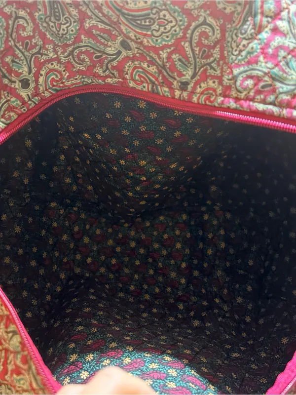 Paisley Everyday Tote Bag in Burgundy - Image 8