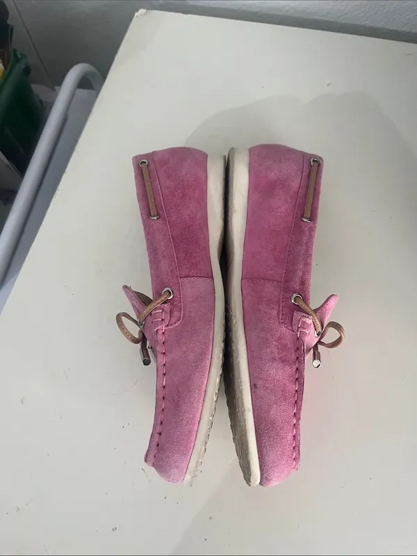 Suttons Ugg Women’s Australian Pink Leather Moccasins Flats Size 37 or 6.5 - Image 8
