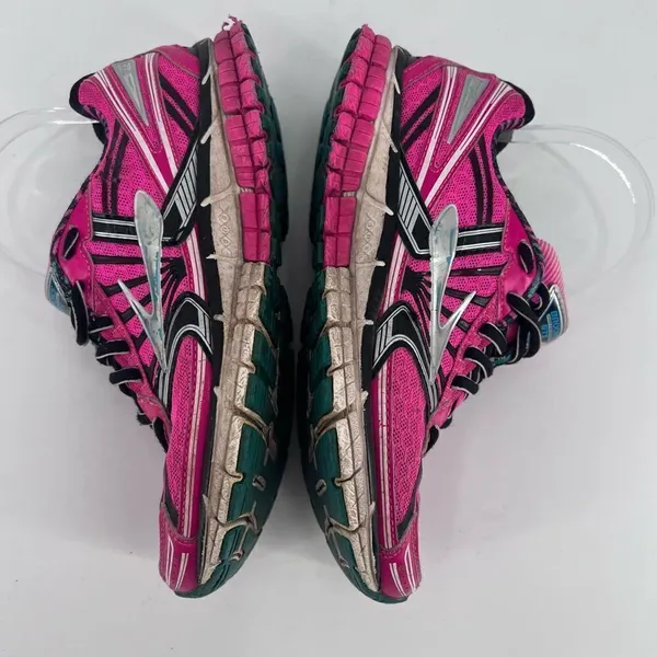 Women’s pink Brooks Adrenaline GTS14 size 7.5‎ - Image 6