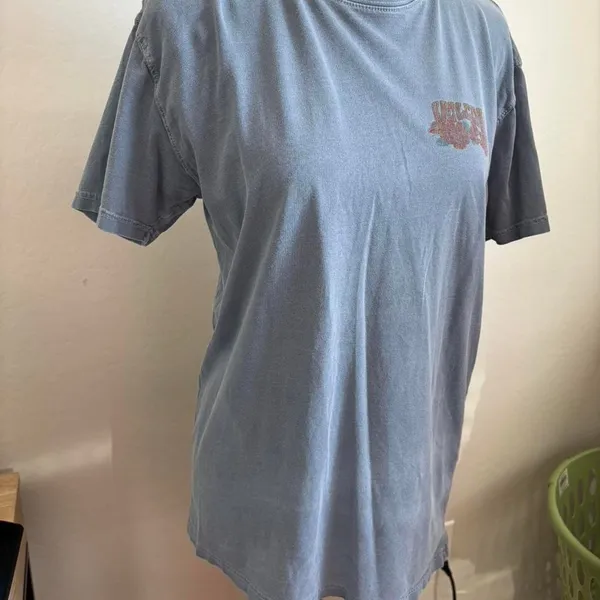 Volcom‎ blue cotton tee with moon and roses graphic - Image 2