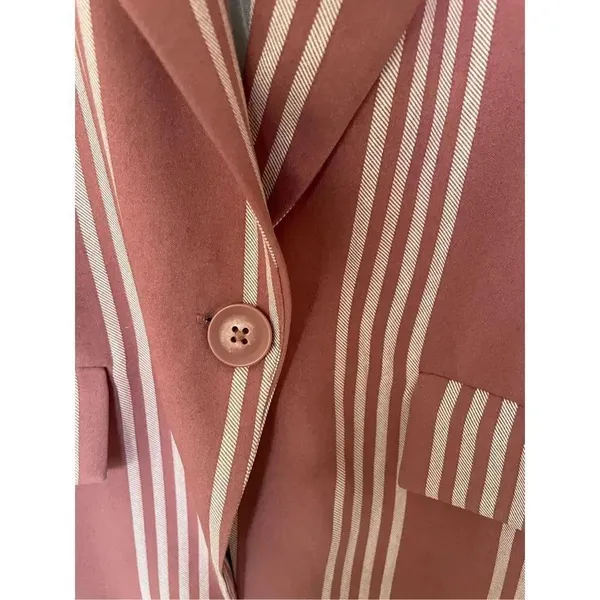 NWT Torrid Lightweight Boyfriend Blazer Pink/ White/ Stripe Size 2X - Image 3